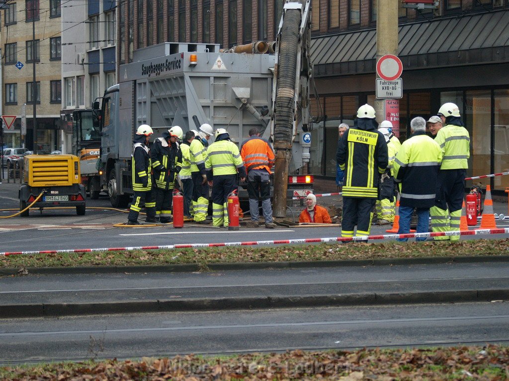 Gasaustritt Koeln Mitte Hahnenstr    P094.JPG